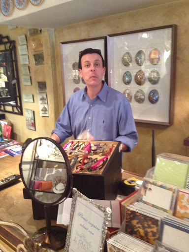 Gift Shop «A Mano, Inc.», reviews and photos, 1677 Wisconsin Ave NW, Washington, DC 20007, USA