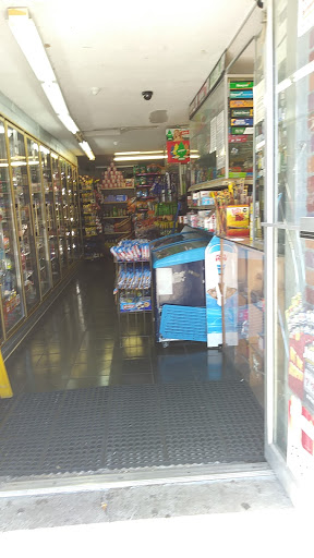 Grocery Store «Rodeo Grocery», reviews and photos, 1000 Mariposa Ave, Rodeo, CA 94572, USA