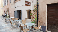 Atmosphère du Restaurant Le Victor à Bastia - n°1