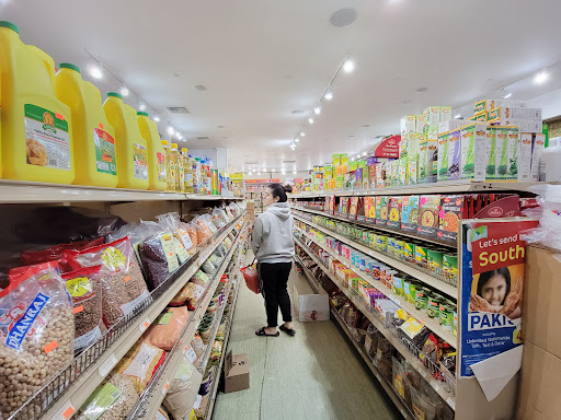 Grocery Store «Zeeshan Market», reviews and photos, 3648 N Freeway Blvd #230, Sacramento, CA 95834, USA