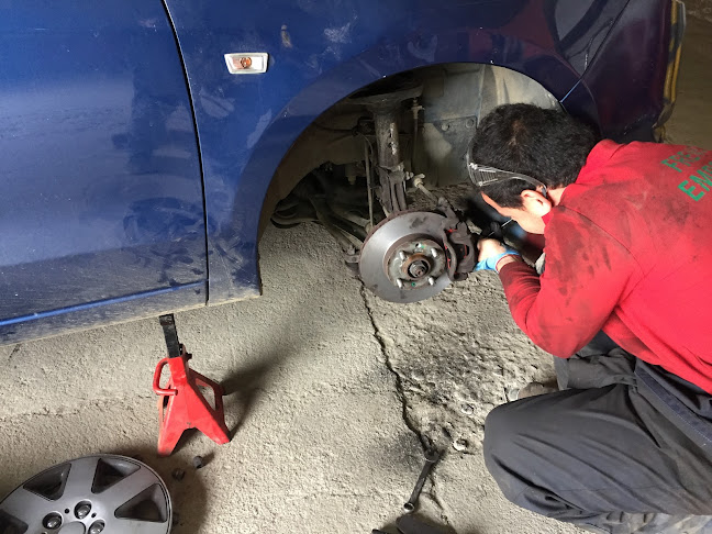 LUBRICENTRO-FRENOS Y EMBRAGUES CASTRO - Taller de reparación de automóviles