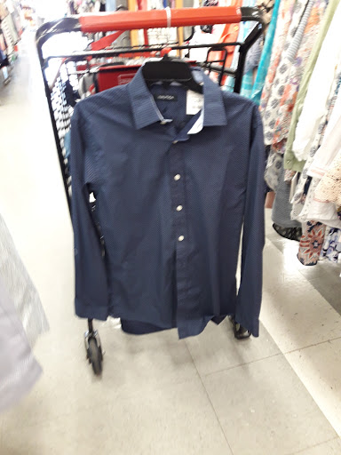 Department Store «T.J. Maxx», reviews and photos, 30965 Five Mile Road, Livonia, MI 48154, USA