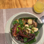 Photo n°1 de l'avis de elisa.e fait le 12/04/2023 à 16:42 sur le  Confraria do Polvo à Oeiras