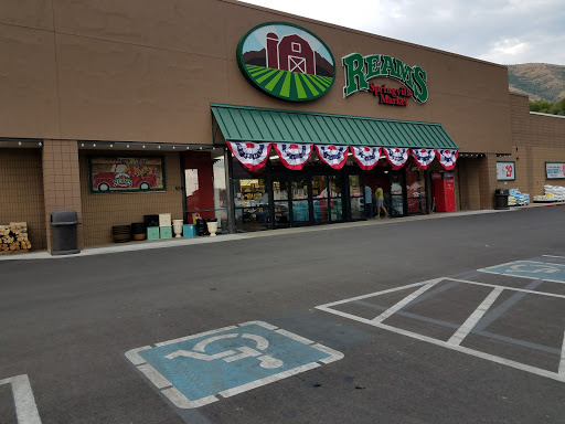 Grocery Store «Reams Grocery Springville», reviews and photos, 759 E 400 S, Springville, UT 84663, USA