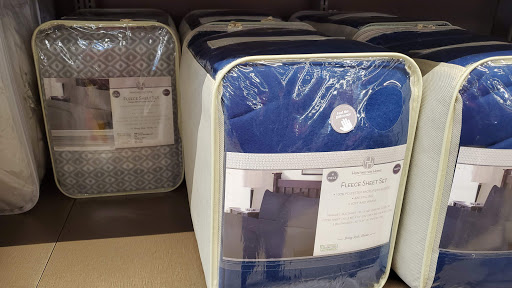 Supermarket «ALDI», reviews and photos, 14267 Pearl Rd, Strongsville, OH 44136, USA