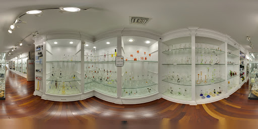 Tobacco Shop «The U Smoke Shop», reviews and photos, 5827 Sunset Dr, South Miami, FL 33143, USA