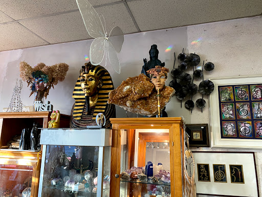 Book Store «White Light Books», reviews and photos, 1464 Park Ave, Cranston, RI 02920, USA