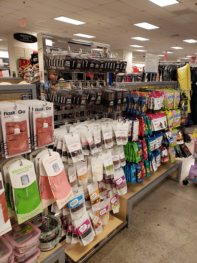 Department Store «Nordstrom Rack Miracle Marketplace», reviews and photos, 3301 Coral Way, Miami, FL 33145, USA