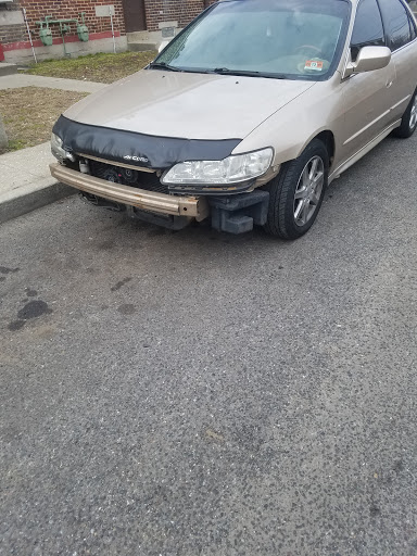 Auto Body Shop «Maaco Collision Repair & Auto Painting», reviews and photos, 230 Gloucester Pike, Lawnside, NJ 08045, USA