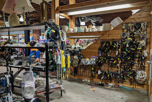 Thrift Store «Island Thrift», reviews and photos, 1800 NY-112, Medford, NY 11763, USA