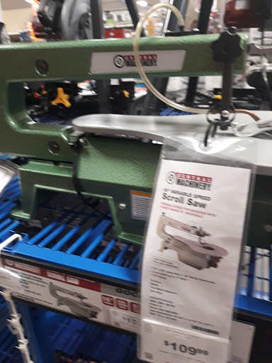 Hardware Store «Harbor Freight Tools», reviews and photos, 3428 E Silver Springs Blvd, Ocala, FL 34470, USA