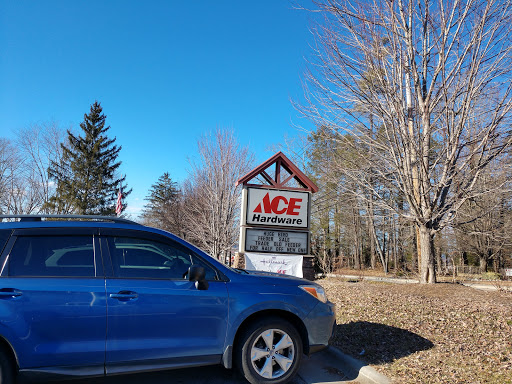 Hardware Store «Carolina Ace Hardware and Garden Center», reviews and photos, 911 Greenville Hwy, Hendersonville, NC 28792, USA