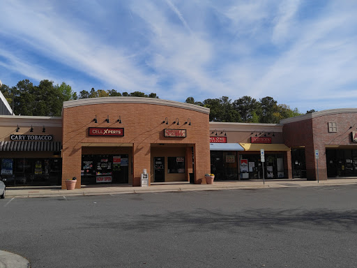 Shopping Mall «Cary Village Square Shopping Center», reviews and photos, 657 Cary Towne Blvd, Cary, NC 27511, USA