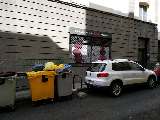 Información y opiniones sobre Peluquería Deyi Brown de Santa Cruz De Tenerife