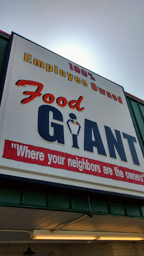 Food Giant, 300 W Farthing St # 300, Mayfield, KY 42066, USA, 