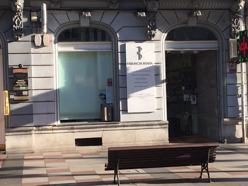 Información y opiniones sobre Braña Farmacia Oviedo Uría de Oviedo