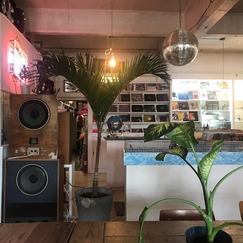 Reviews of Hidden Sounds in London - Music store