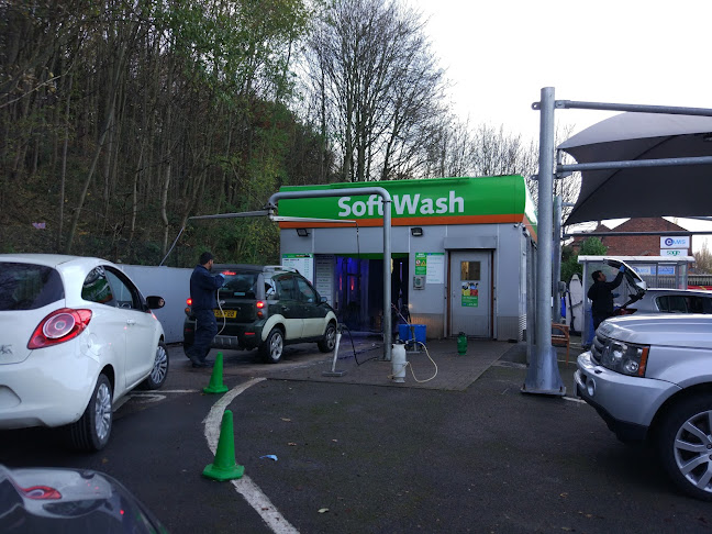 IMO Car Wash - Leeds