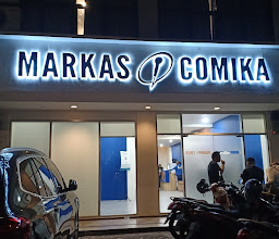 Markas Comika photo
