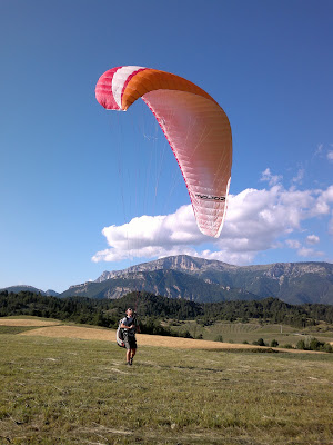 Pente Ecole Parapente Recoubeau à Menglon