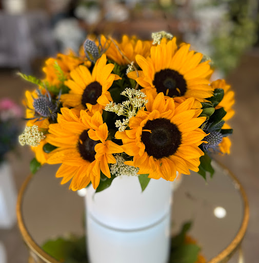 Florist «Westlake Florist», reviews and photos, 2851 Agoura Rd, Westlake Village, CA 91361, USA