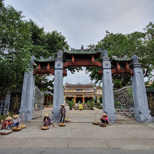 Pháp Bảo Temple, also known as Phac Hat Pagoda