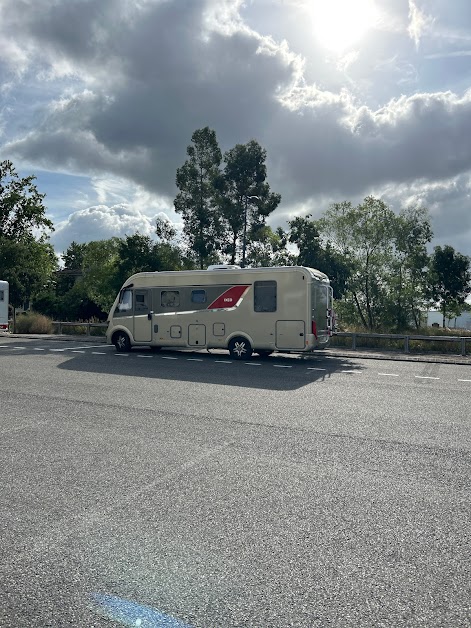 aire de services camping car et parking car tourisme à Albi