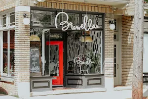 Brewella's Coffee, Crêpes & Collectibles image