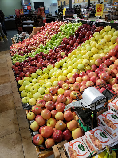 Giant Eagle Supermarket image 6