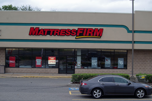 Mattress Store «Mattress Firm Middletown», reviews and photos, 955 Washington St, Middletown, CT 06457, USA