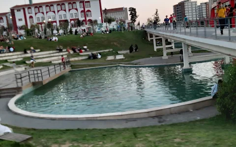Azarbaycan Dostluk Parkı image