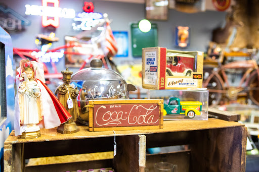 Thrift Store «Pocket Change Thrift, Antiques, and re-purpose store», reviews and photos, 1300 E State St, Alliance, OH 44601, USA