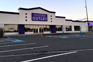 Raymour & Flanigan Furniture and Mattress Outlet image