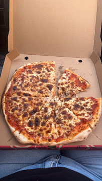 Plats et boissons du Pizzeria Pizza Vic Wallers - n°2