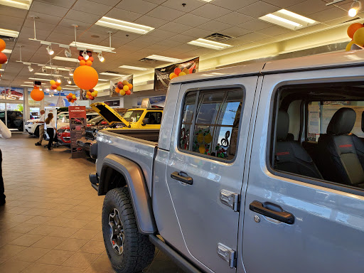 Car Dealer «Gator Chrysler Dodge Jeep», reviews and photos, 840 S Harbor City Blvd, Melbourne, FL 32901, USA