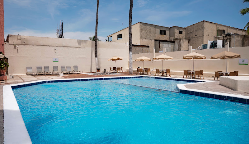 Suites Santa Barbara en Colima, Manzanillo