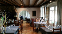 Atmosphère du Restaurant français Auberge de Savières à Chanaz - n°18