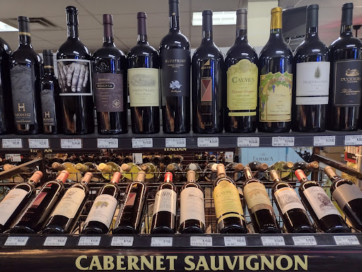 Liquor Store «Spirit Shop», reviews and photos, 657 Watertown Ave, Waterbury, CT 06708, USA