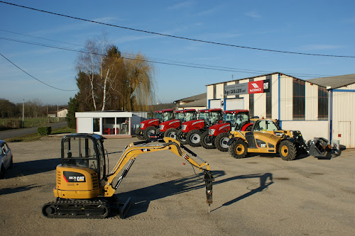 Magasin de matériel de motoculture Cavallero Roger SARL - Concession Caterpillar, vente, location et maintenance Saint-André-sur-Vieux-Jonc