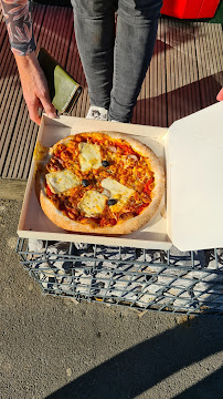 Plats et boissons du Pizzas à emporter Bella italia à Tincques - n°3