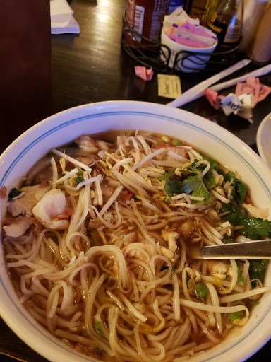 Hu-Dat Noodle House 2