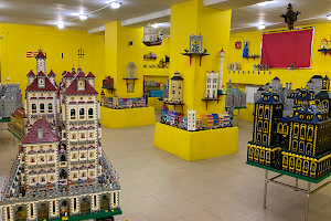 Lego museum Polegon image