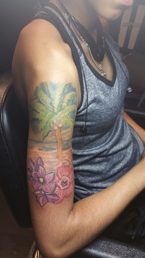 Michigan Tattoo Co. LLC, 24515 W Warren Ave, Dearborn Heights, MI 48127, USA, 