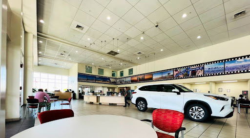 Toyota Dealer «AutoNation Toyota Cerritos», reviews and photos, 18700 Studebaker Rd, Cerritos, CA 90703, USA