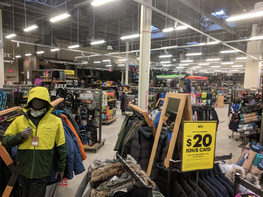 Camping Store «REI», reviews and photos, 6424 Sawmill Rd, Columbus, OH 43235, USA