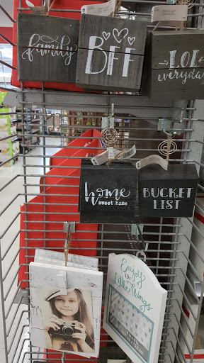 Craft Store «Michaels», reviews and photos, 229 W Alexander St, Plant City, FL 33563, USA