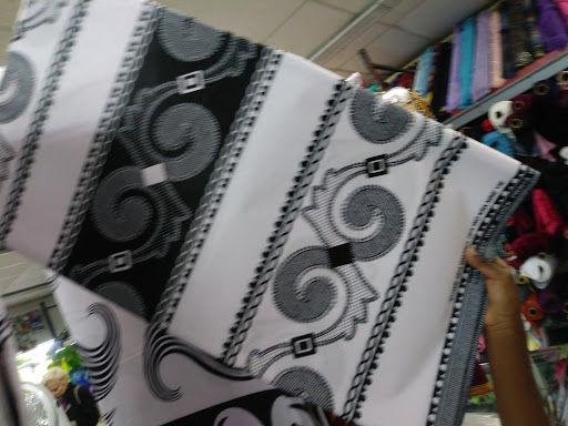 Fabric Store «A to Z Fabrics», reviews and photos, 3999 NW 19th St, Lauderdale Lakes, FL 33311, USA