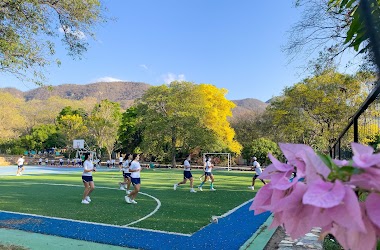 La Sierra International School