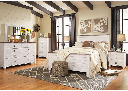 Furniture Store «City Furniture Home Decor», reviews and photos, 61 Broad St, Stamford, CT 06901, USA