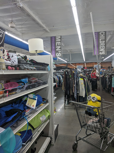 Thrift Store «Goodwill of Silicon Valley», reviews and photos, 1703 Airline Hwy, Hollister, CA 95023, USA